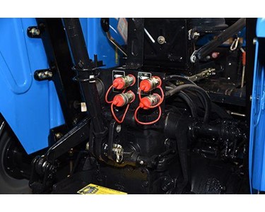 Landini - Utility Tractor 60HP | Discovery 60 4WD ROPS 