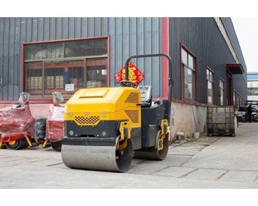 Vibratory Roller 2T | LY-YL1000