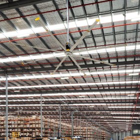 3 Common Signs of Heat Stress in Warehouse Workers