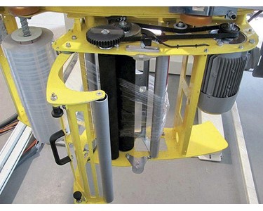 Vertical Stretch Wrapping Machine | Movitec Saturn S2