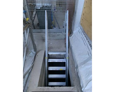 Star Aluminium - Pit Ladders