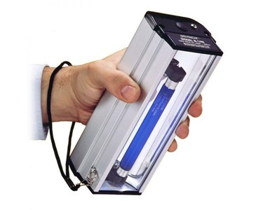 Battery-Operated, Hand-Held UV Lamp | Spectronics B-14N
