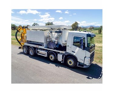 Vacuum Truck Supplies - Vacuum Excavator 410Hp | DrainVac 8000
