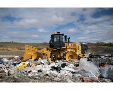 Landfill Compactors 816