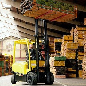 Electric Forklifts 2.2-3.5 Tonnes | J2.2–3.5XN 