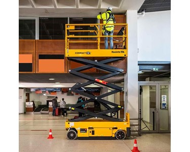Haulotte - Electric Scissor Lift Compact 8-10N | 6.2 m - 7.8 m 