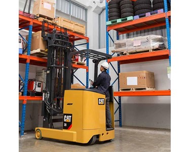Cat - Stand-on Reach Trucks | 1.0-3.0T