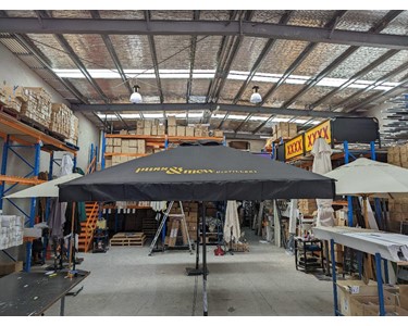 Indoor Outdoor Imports - Commercial Market Umbrella - CAF4-3x3V 3m