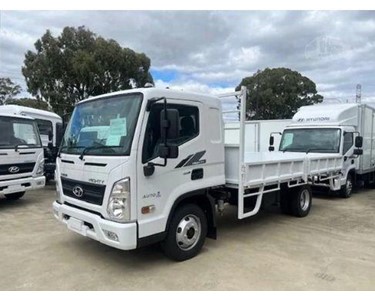 Hyundai - Tray Truck | 2023 EX6 MIGHTY 
