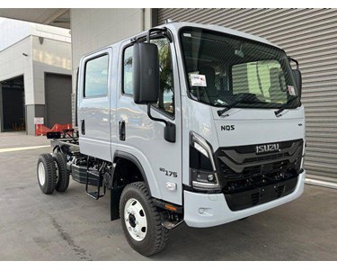 Isuzu - NQS 80-175 DT C34 Cab Chassis Truck