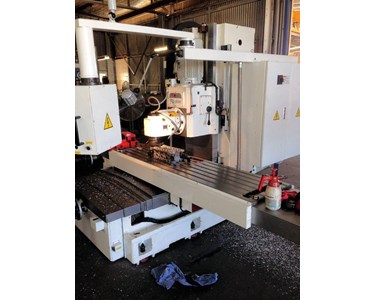 Quantum - Heavy Duty Taiwanese Universal Bed Mills
