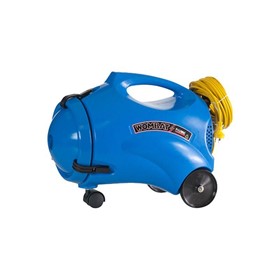 Commercial Canister Vacuum Cleaner | Wombat