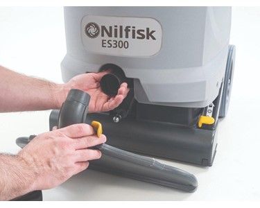 Nilfisk - Walk Behind Carpet Extractor / ES300