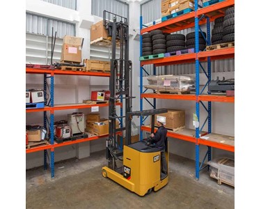 Cat - Stand-on Reach Trucks | 1.0-3.0T