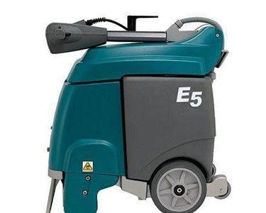 Tennant - Deep Cleaning Carpet Extractor | E5 