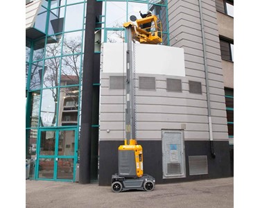 Haulotte - Vertical Mast Star 10 | 200 kg 