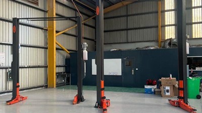 Safety Tips for Using Car Hoists