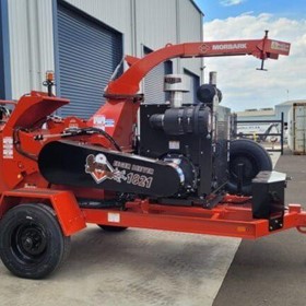 Morbark Beever 1821 Diesel Wood Chipper - 18" Chipper