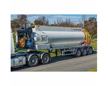 Vacuum Truck Supplies - Vacuum Truck | Trivac 24,000L
