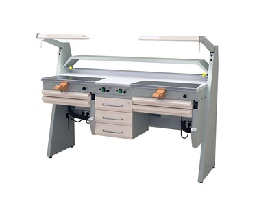 Erio - Laboratory Workstations