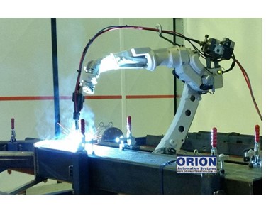 Panasonic - Robotic Welding Cell - Positioner Cell