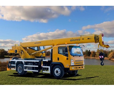 Manitowoc - GROVE TMC120 | Truck-Mounted Cranes