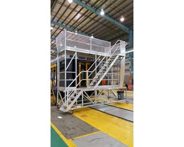 Mobile Access Platform | Dual Level Train Platform for Maintenance