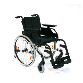 Manual Wheelchair | Pearl 20" Deluxe with Adjustable Arm Rest