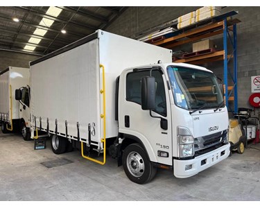 Curtain Sider Trucks