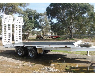 Used Tag Pig Trailer (D01003)