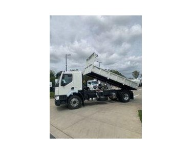 Volvo - FE 350hp Truck Tipper
