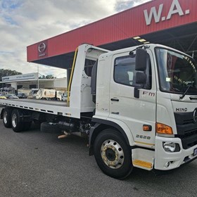 Auto Tow & Tilt Truck | 500 Series FM2628 