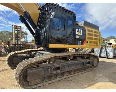 Caterpillar - Used Tracked Excavators 352FL | 2018