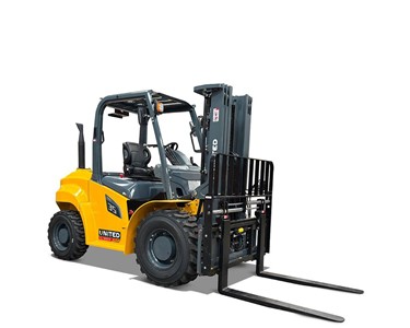 United - R-Series All Terrain Forklift | 2.5-3.5 Tonne