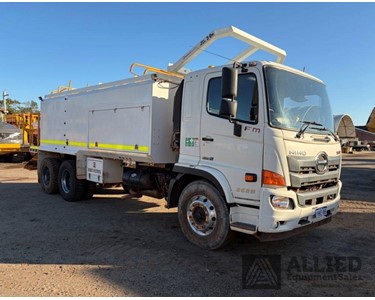 Used Service Truck | 2021 HINO 500 2628 