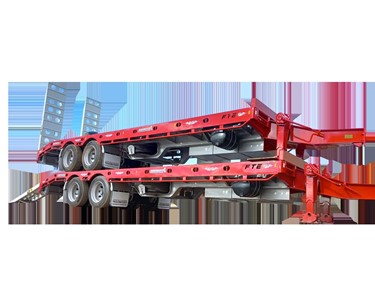 Tandem Tag Trailer with Hydraulic Cylinders and Twin Landing Legs