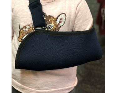 Comfy Care Pouch Arm Sling – Child (AR500C)