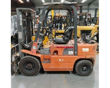 Nissan - Used LPG Forklift | 2.5T