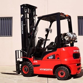Gas / LPG Forklift FOR HIRE | 1.8T 