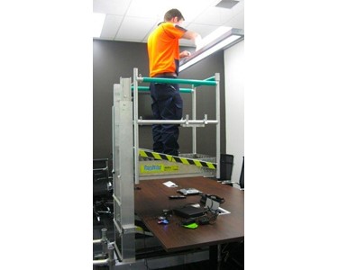 SafeSmart Access - Mobile Work Platform | DeskSurfer Maxi