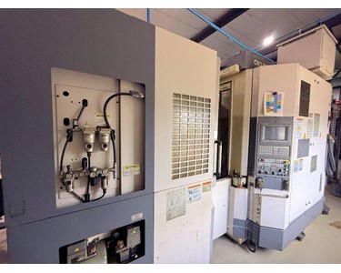 Okuma - 2004 MA-400HA Twin Pallet Horizontal Machining Centre