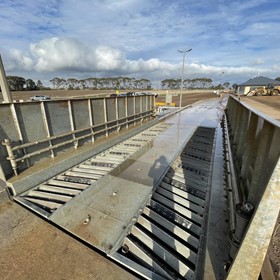 Wash Bay | Automatic Demucking Wash Systems