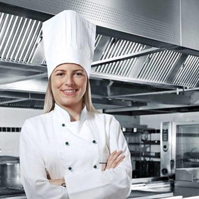 Benefits of stainless steel in commercial kitchens