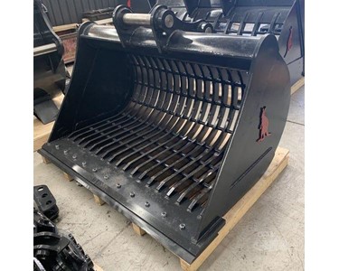 Roo Attachments - 20t Excavator Skeleton Bucket 1800mm 70*140 Demo