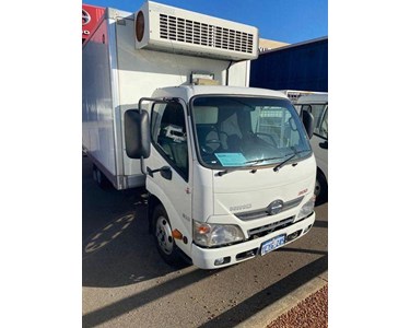 Hino - Used Refrigerated Truck | 300 Series 616 Medium IFS 