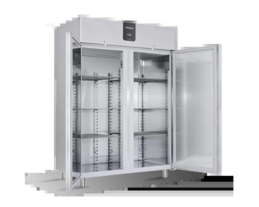 Samaref - Upright Freezers & Refrigeration | PF Series