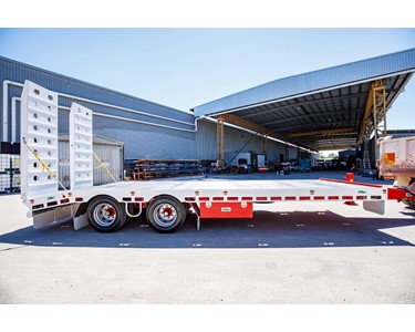 Pig Dog and Tag Trailers