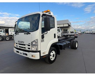Isuzu - Used Cab Chassis Truck | 2009 FRR 500 PTO 