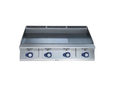 Electrolux Professional - Electrolux 391407 1200mm Gas Fry Top, Smooth and Ribbed NitroChrome3