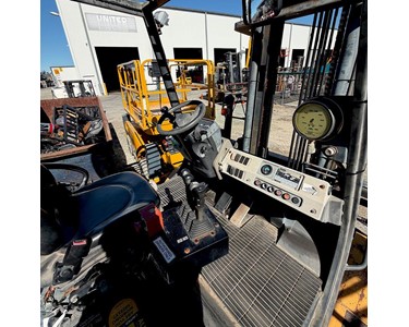 Cat - Used Cat 8.0T Diesel Forklift